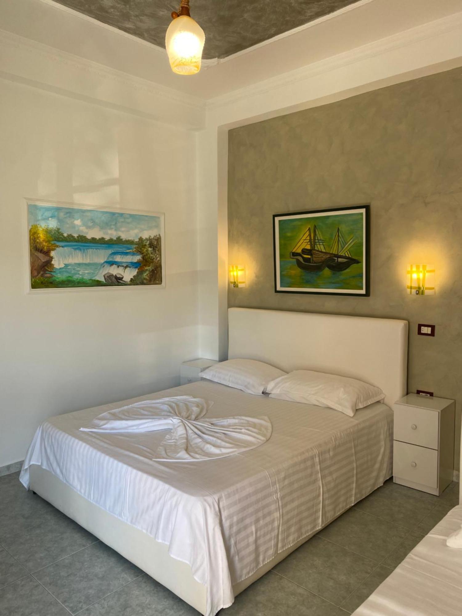 Bliss Boutique Hotel Дуррес Экстерьер фото