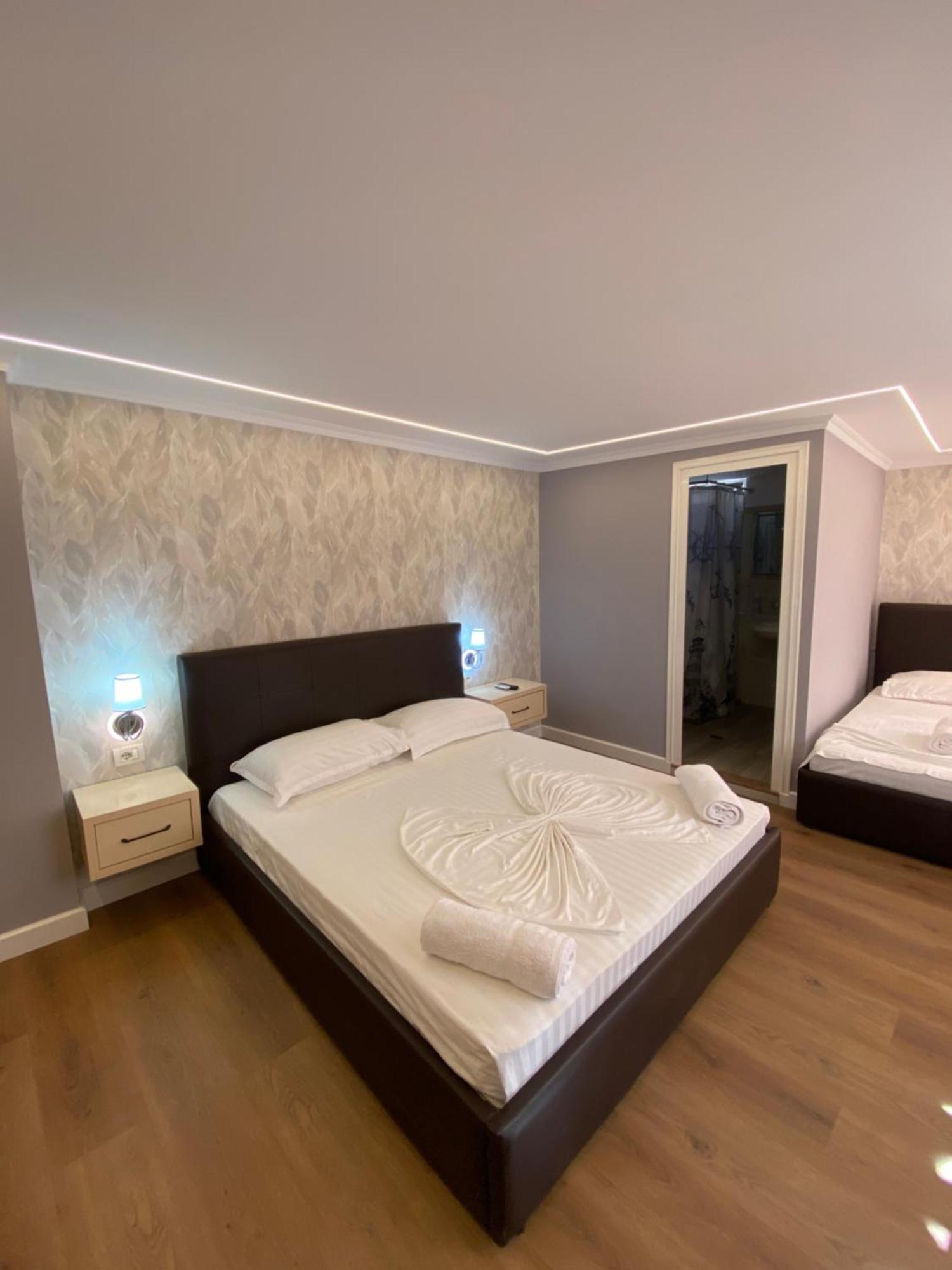 Bliss Boutique Hotel Дуррес Экстерьер фото
